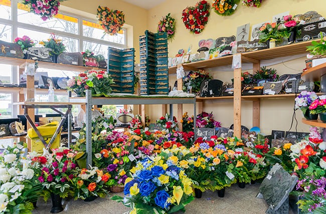 DSR FRANCE Construire ou rénover votre espace funéraire